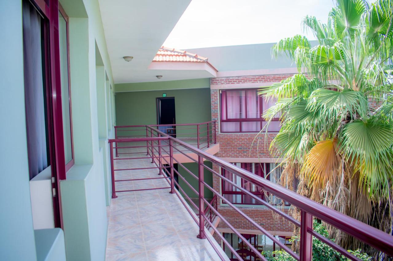 Hotel Santos Pina CAPE VERDE Екстериор снимка